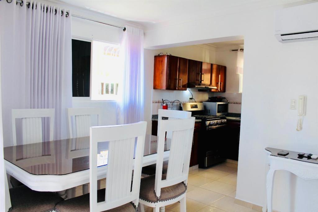 Apartamento Los Rieles Santiago De Los Caballeros Bagian luar foto